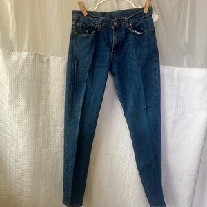 Mens Levis, 33 x 32, med dark wash